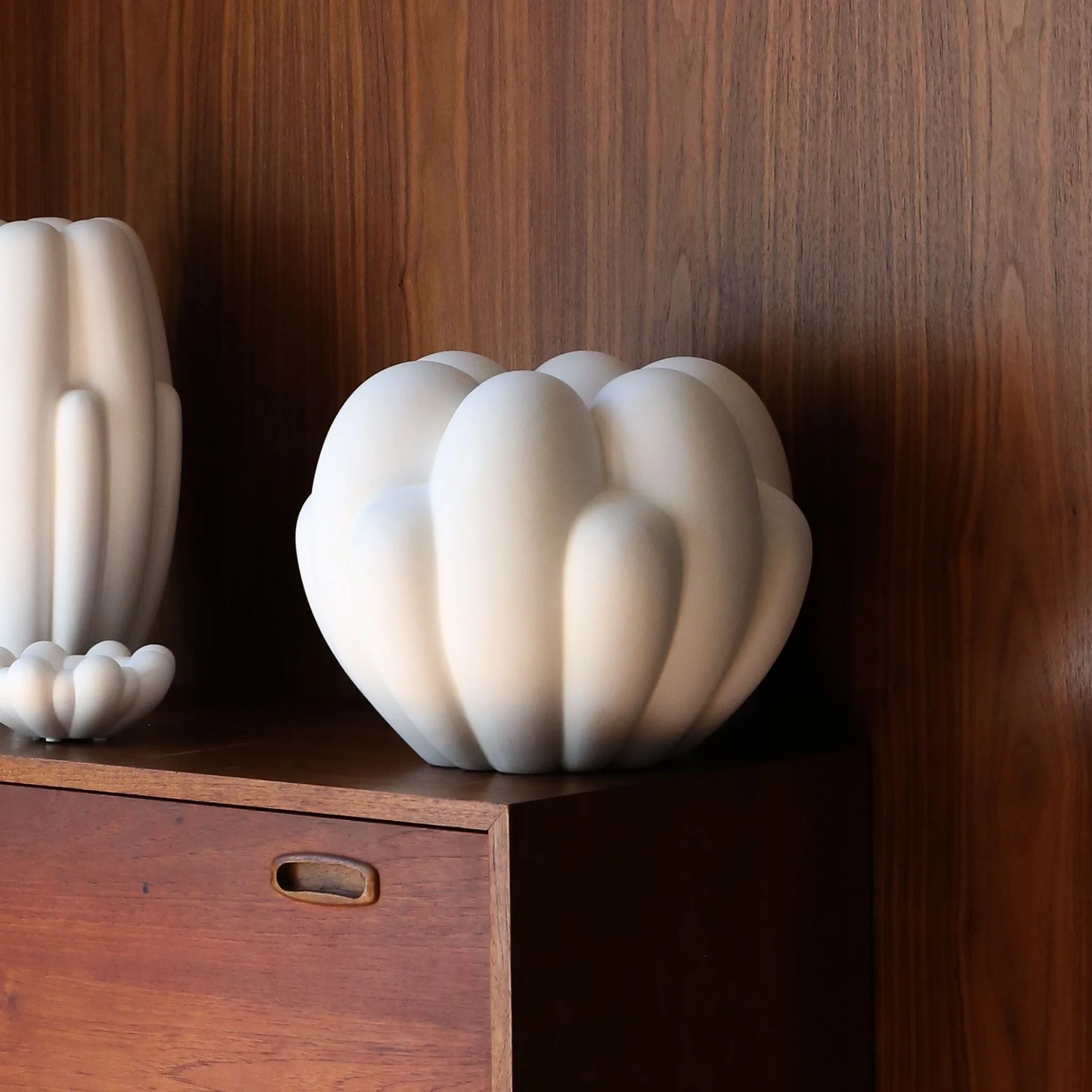 101 COPENHAGEN Bloom Vase, H27cm, Bone White - Image 2