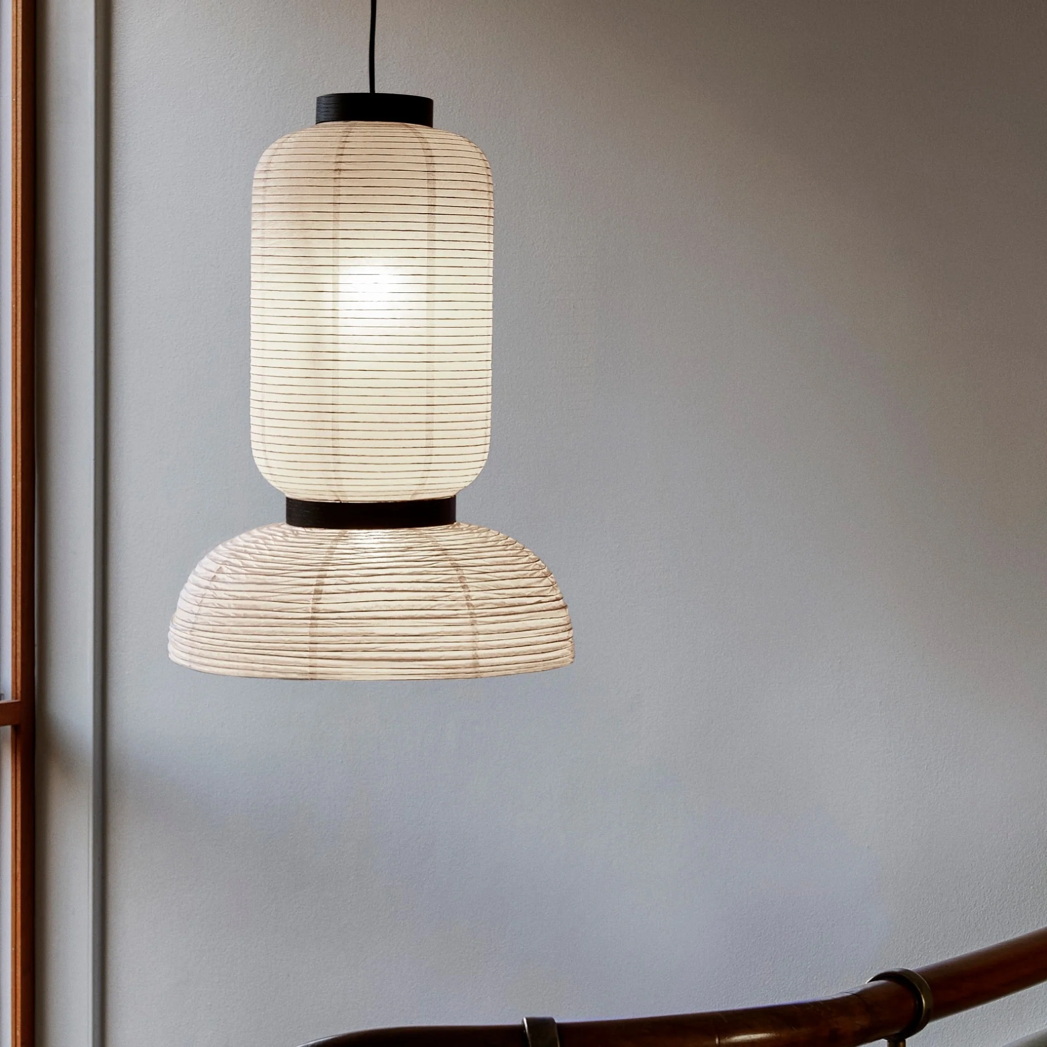 &TRADITION Formakami Pendant JH3, D46cm, Ivory White & Black Stained Oak - Image 2