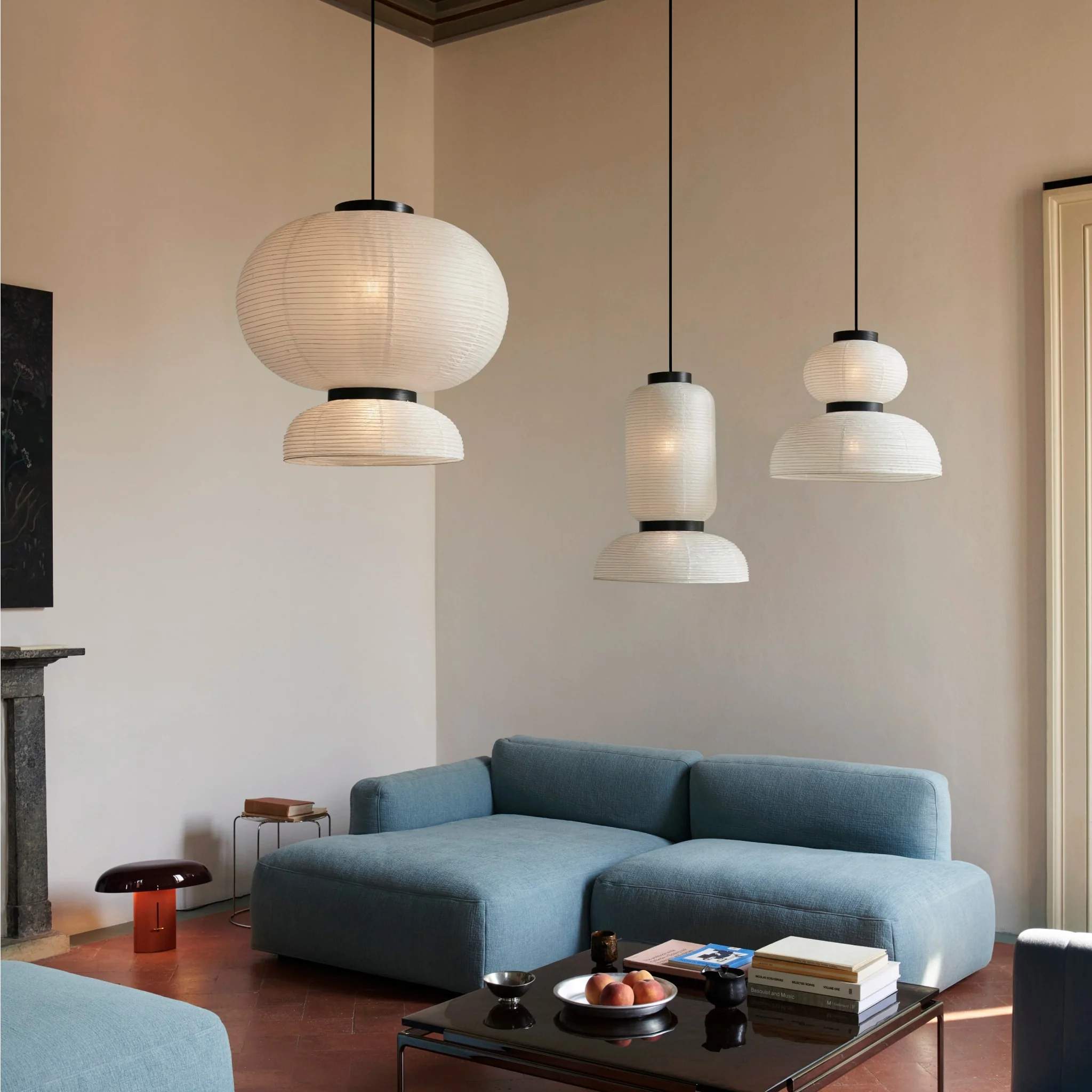 &TRADITION Formakami Pendant JH4, D50cm, Ivory White & Black Stained Oak - Image 2