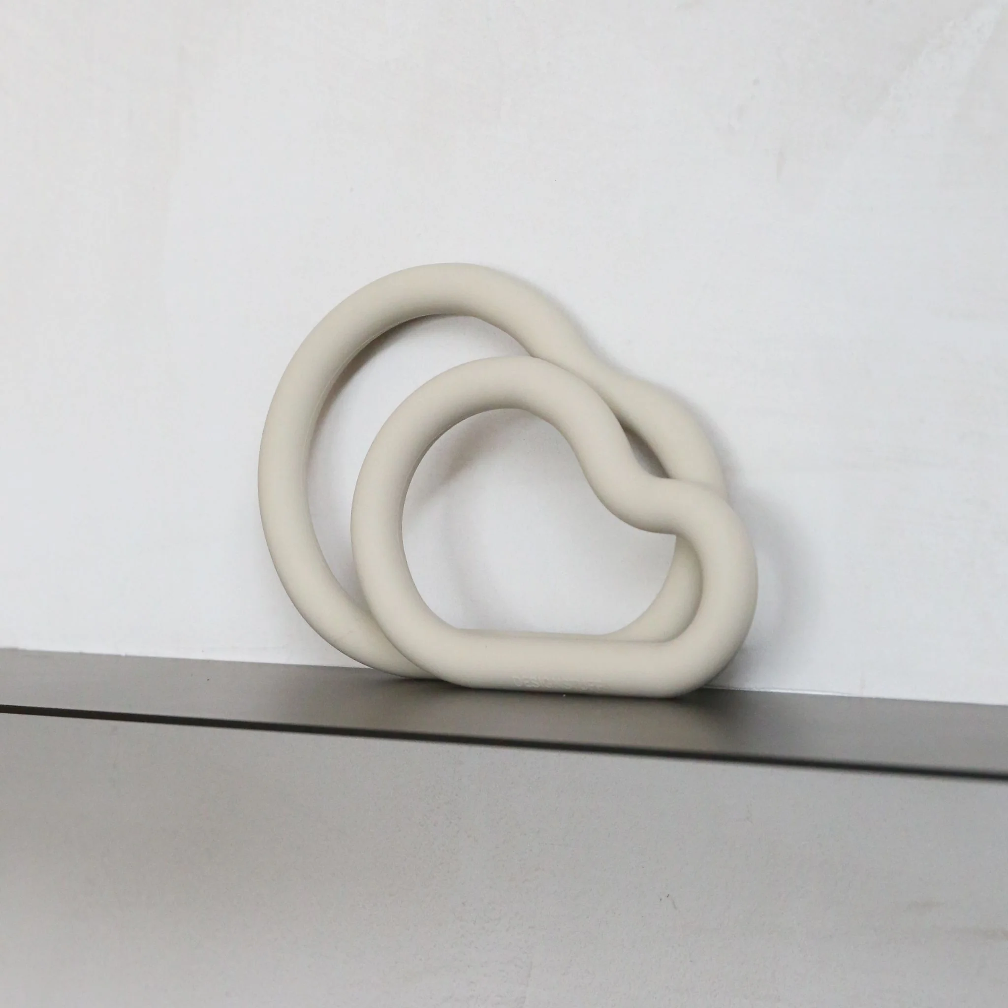DESIGNSTUFF RUND Curve Silicone Trivet, Sand - Image 6