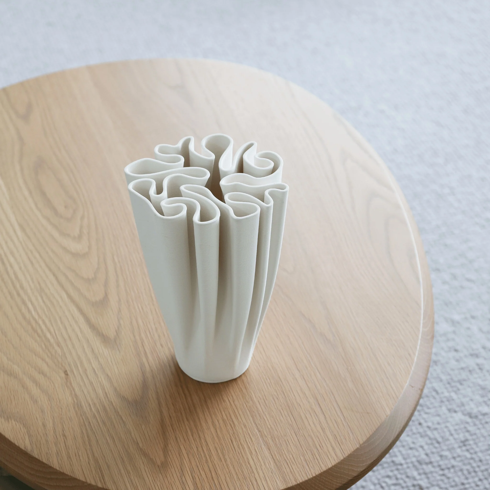 FERM LIVING Dedali Vase, Off-White - Image 3