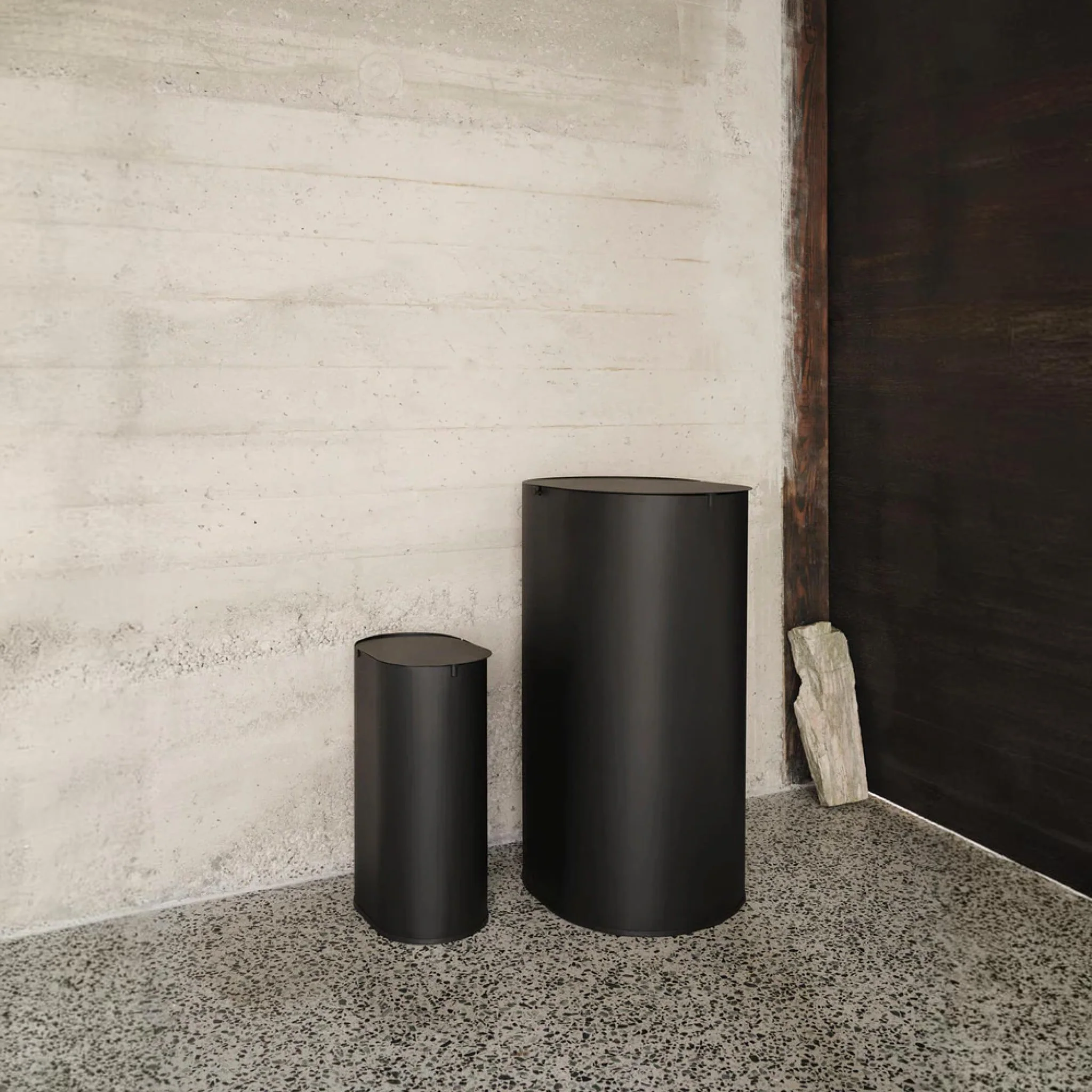 FERM LIVING Enkel Bin, Large, Black - Image 3