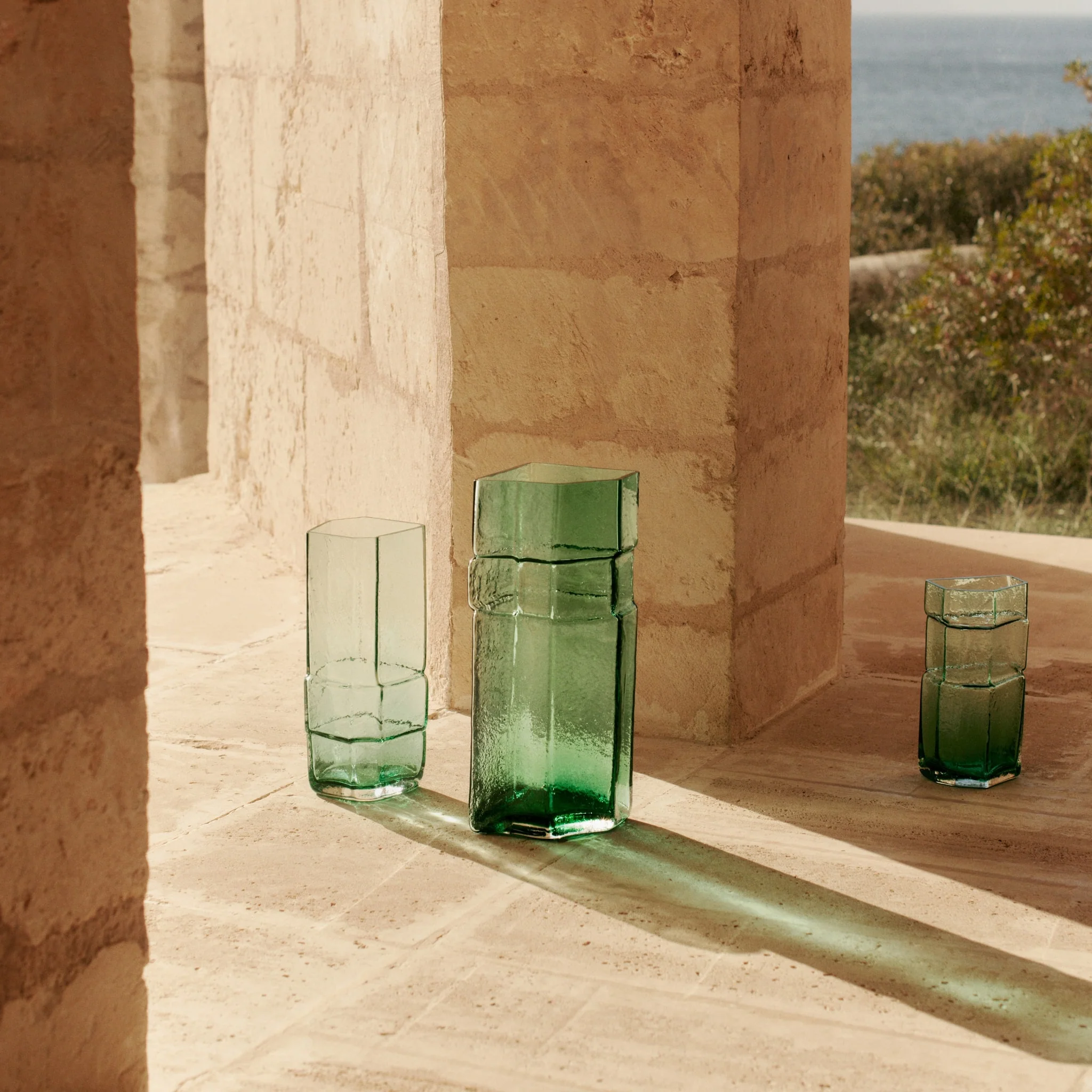 FERM LIVING Muro Vase, H38cm, Recycled Green - Image 4