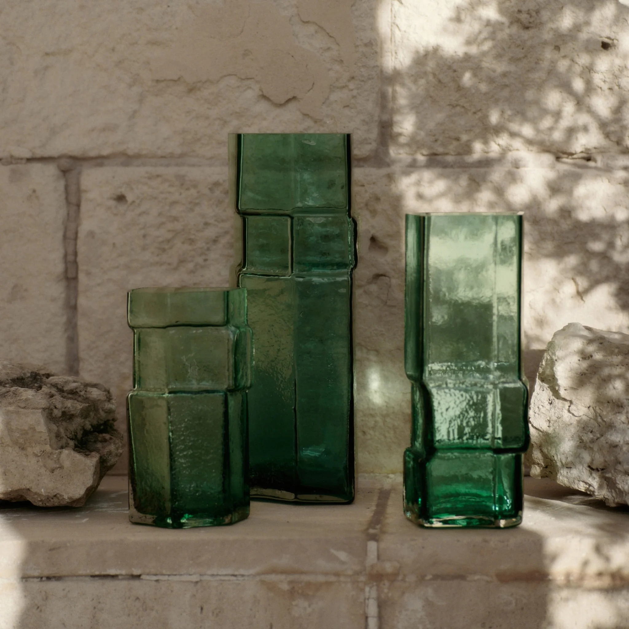 FERM LIVING Muro Vase, H38cm, Recycled Green - Image 5