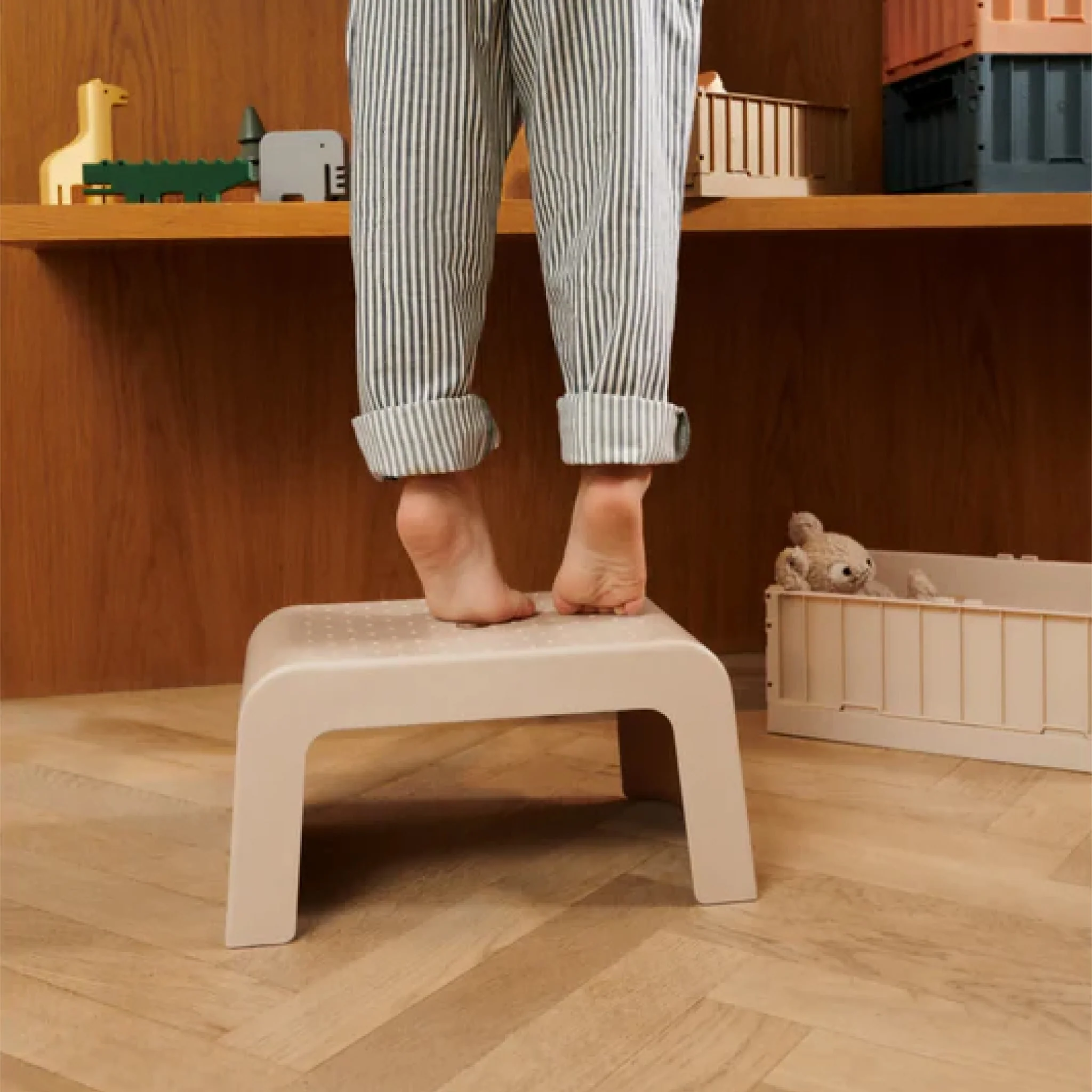 LIEWOOD Ulla Kids Step Stool, Oat - Image 2