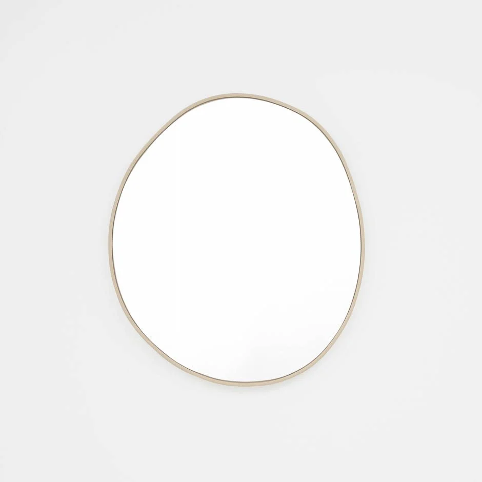 MIDDLE OF NOWHERE Organic Mirror, 70x80cm, Sand - Image 3