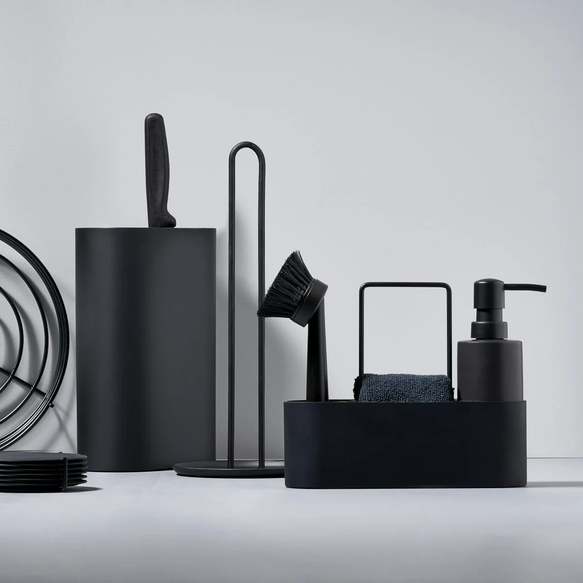 ZONE DENMARK Dishwashing Set with Round Dispenser, Black - Image 5
